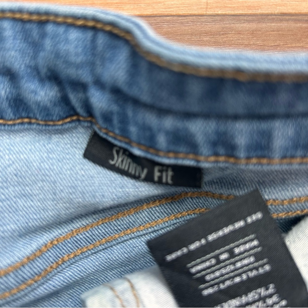 Vervet Womens Jeans mid rise distressed skinny jeans Charcoal Size 29 - Picture 12 of 16